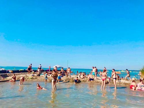 Balaton Beachside Apartman Si�fok N1