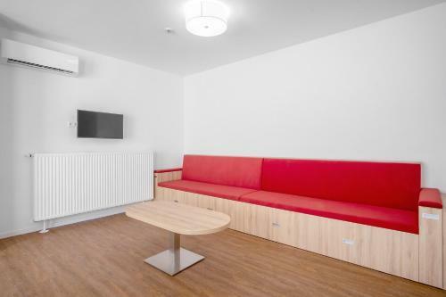 Szent Bernadett Csal�di Apartmanh�z