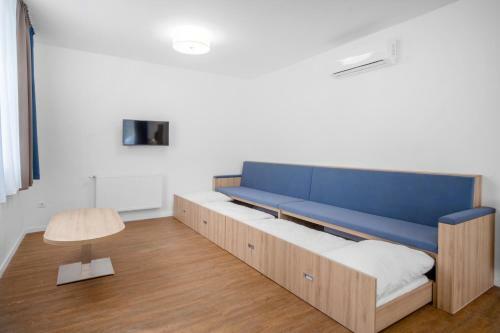 Szent Bernadett Csal�di Apartmanh�z