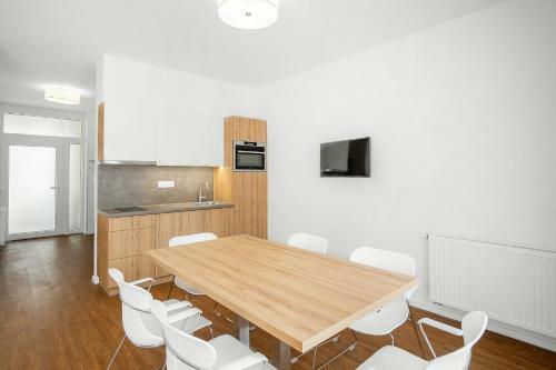 Szent Bernadett Csal�di Apartmanh�z