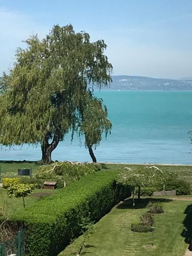 Balaton Beachside Apartman Si�fok N2