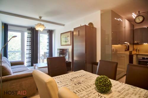 Sungarden Apartments - Hostaid