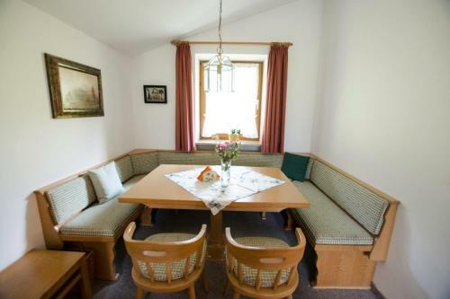 Apartamento G�stehaus Backh�usl