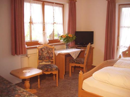 Hostal G�stehaus Schwarzlofer