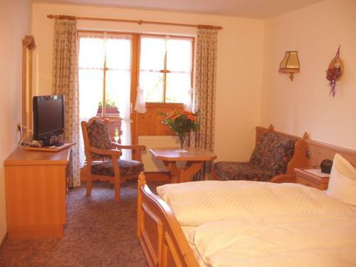 Hostal G�stehaus Schwarzlofer