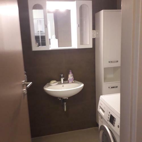 Napsug�r Apartman Ez�stpart