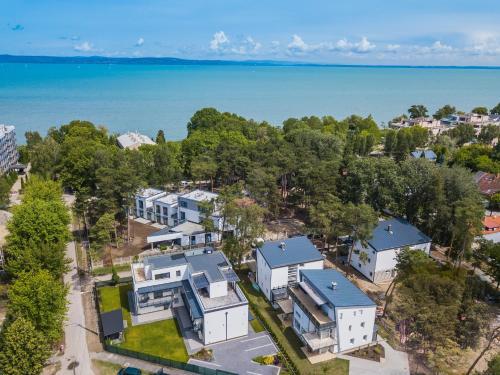 Gemini Apartments Si�fok I., Iii.