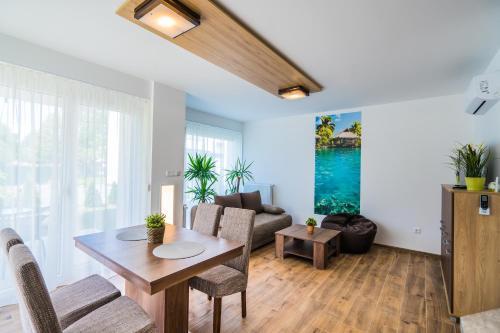 Gemini Apartments Si�fok I., Iii.