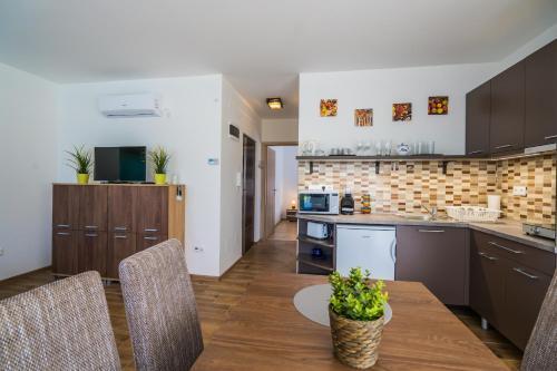 Gemini Apartments Si�fok I., Iii.