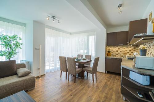 Gemini Apartments Si�fok I., Iii.