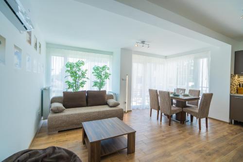 Gemini Apartments Si�fok I., Iii.