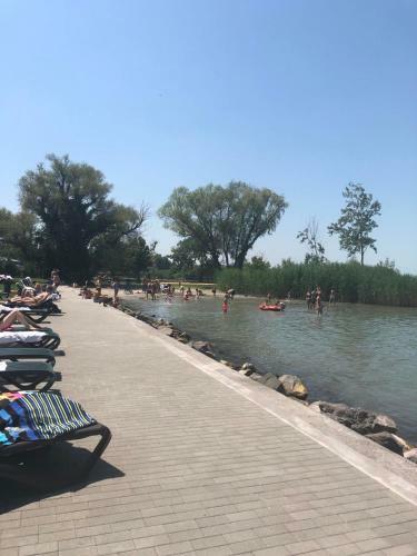 Azur Port Apartman Si�fok