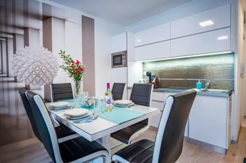 Mf Diamond Bay Apartmanh�z