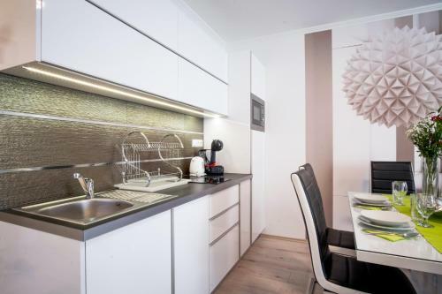 Mf Diamond Bay Apartmanh�z