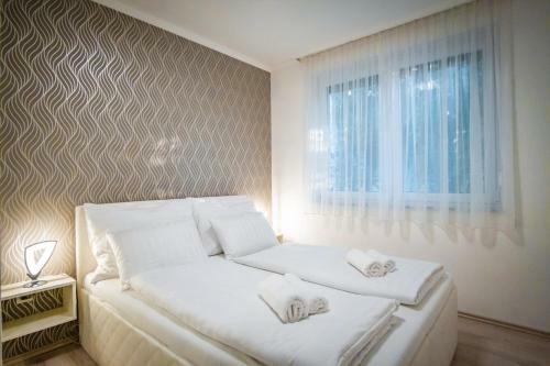 Mf Diamond Bay Apartmanh�z