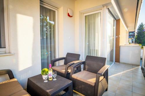 Mf Diamond Bay Apartmanh�z