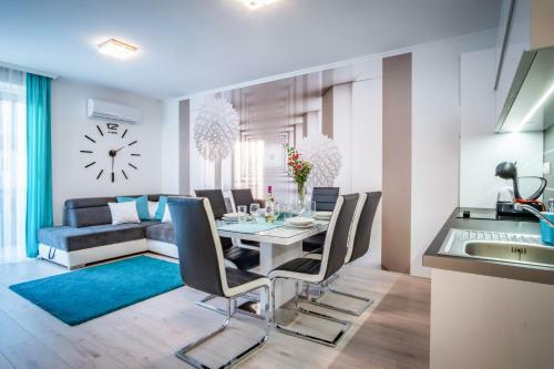 Mf Diamond Bay Apartmanh�z