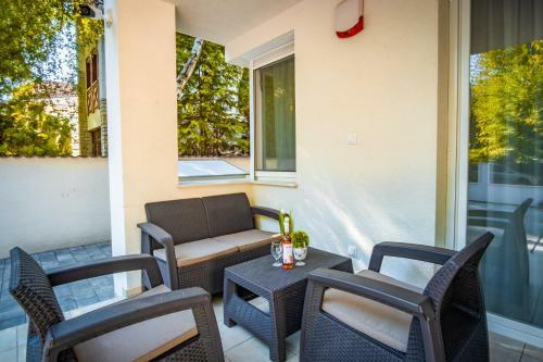 Mf Diamond Bay Apartmanh�z