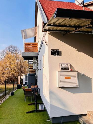 Balcsitthon Apartmanok