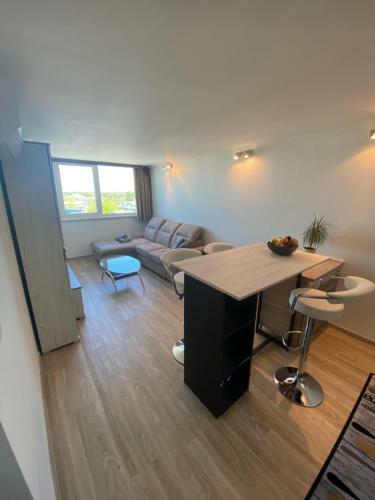 The 9th Floor Apartman