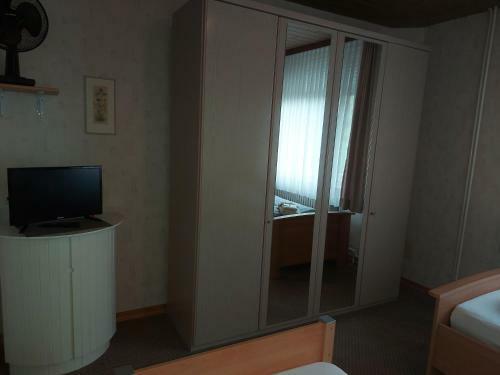 Hostal Pension Roseneck