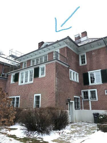 Apartamento Gro�es Dachgescho� Einer Ehrw�rdigen Villa