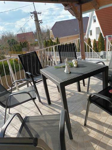 Miranda Apartmanh�z