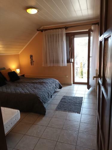 Miranda Apartmanh�z