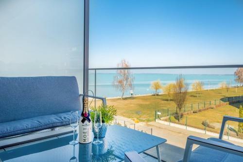 Mf Coral Beach Apartment