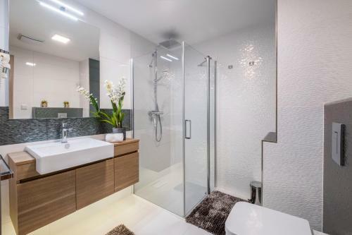 Mf Coral Beach Apartment