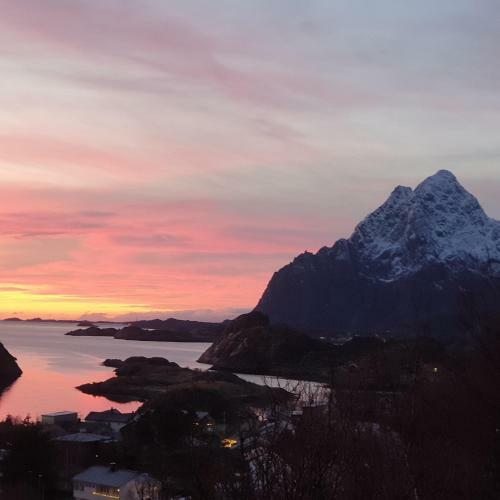Nydelig Hytte I Kabelv�g Lofoten