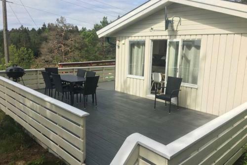Villa B�r�y, West Facing Cottage 1 Terrace, 7 Bedsboat
