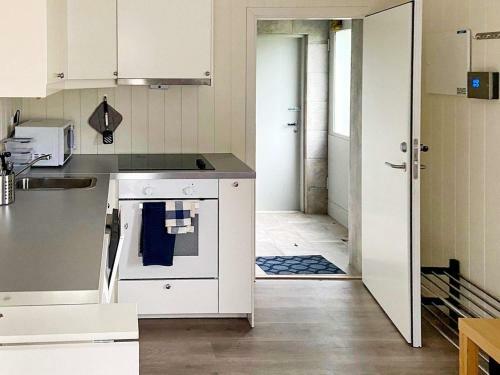 Apartment Leirvik I Sogn II