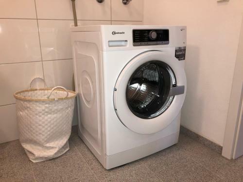 Apartamento Ferienwohnung Reschenhof Neu