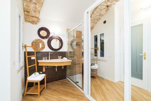 Hostal Domus Karalis Y