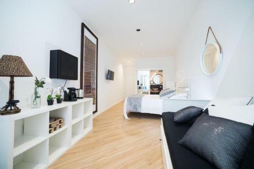 Hostal Domus Karalis Y