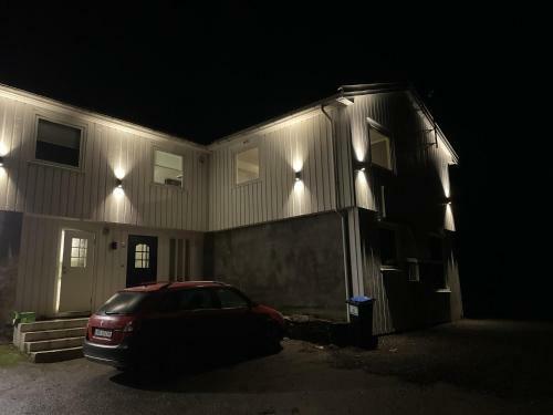 Lovely 5-bed Villa In Mandal