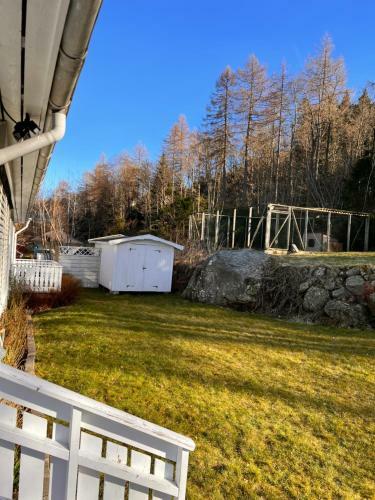 Lovely 5-bed Villa In Mandal
