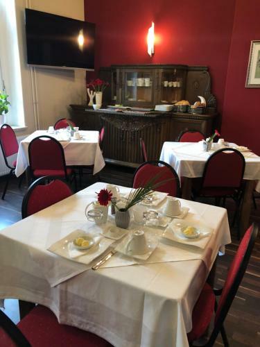 Hostal Zum Postamt