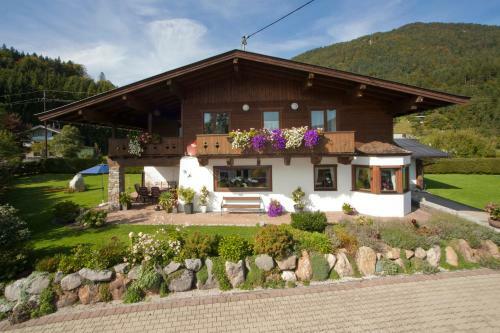 Apartamento Ferienwohnungen Schneider