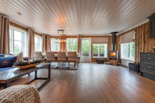 Idyllic New Cabin With Great Views And Fantastic Location In Trysil