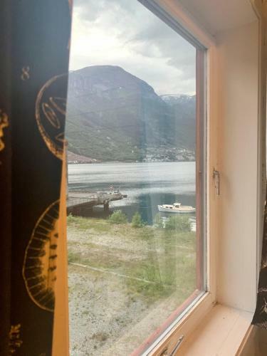 Apartamento Trolltunga Fjordview