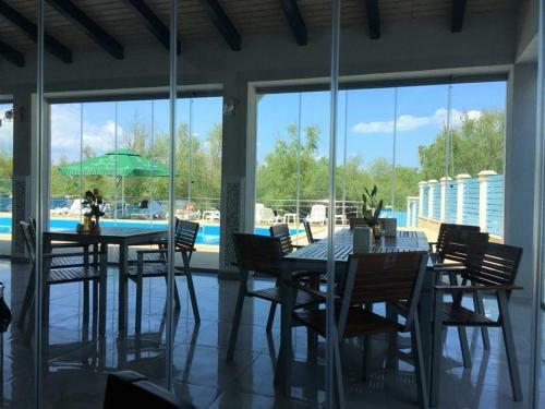 Hostal Pensiunea Pelicanul