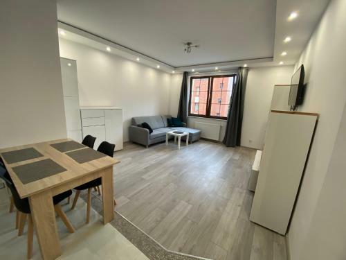 Old Town Apartment 2e