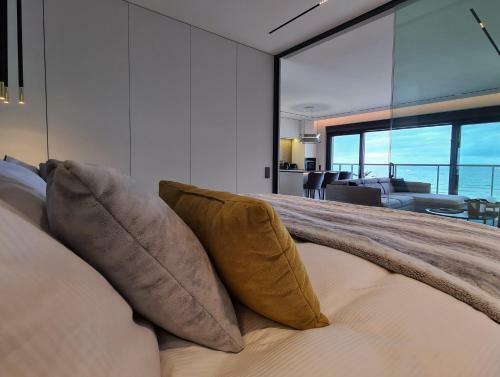 Baltic View Luxury Apartment Gardenia Front