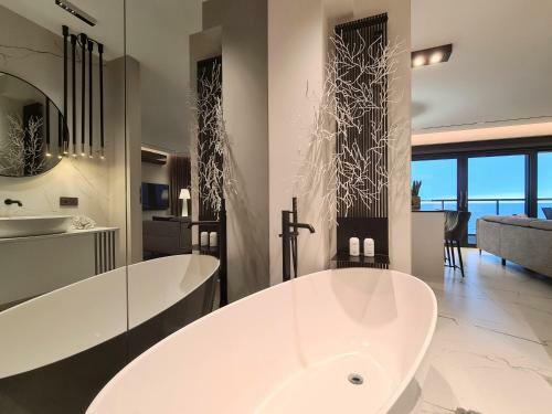 Baltic View Luxury Apartment Gardenia Front