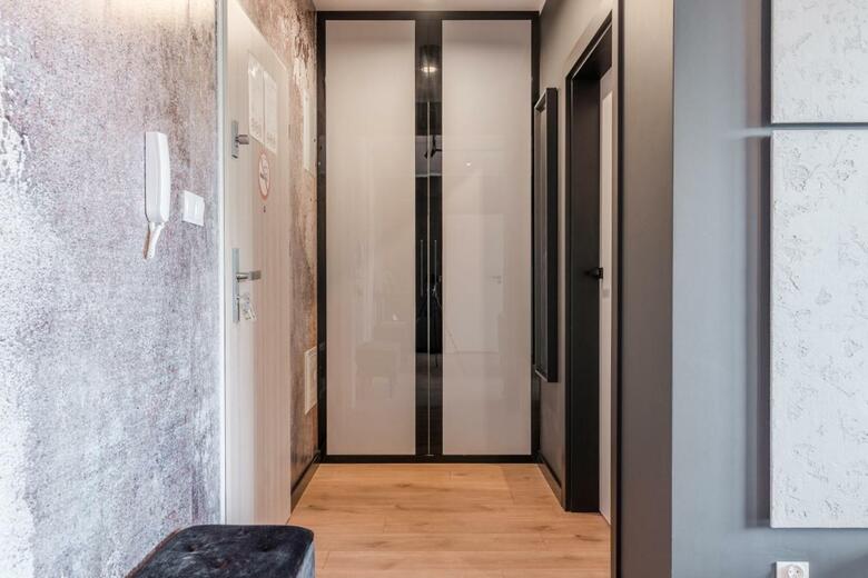 Sapphire Apartment