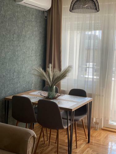 Nika Apartman