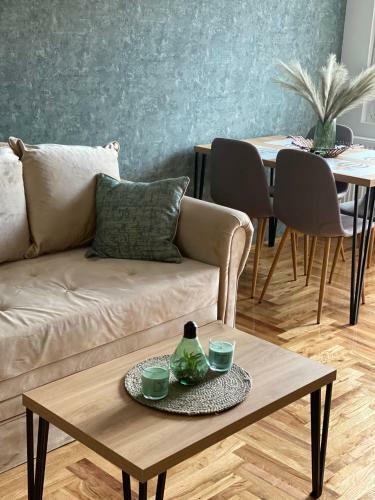 Nika Apartman