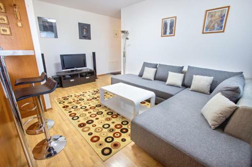 Hotel Apartman Hugo